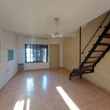 Saenz Peña, Merlo, San Antonio de Padua, 2 Bedrooms Bedrooms, ,1 BañoBathrooms,Duplex,En Venta,Saenz Peña,1135