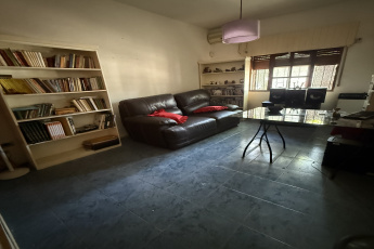 Ayacucho 318, Merlo, San Antonio de Padua, 3 Habitaciones Habitaciones, ,2 BathroomsBathrooms,Casa,En Venta,Ayacucho 318,1238