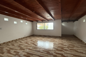 Quintana 285, Merlo, San Antonio de Padua, 3 Habitaciones Habitaciones, ,2 BathroomsBathrooms,Duplex,En Venta,Quintana 285,1279