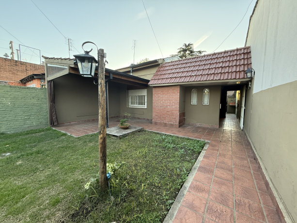 Posadas 2765, Ituzaingo, Ituizango, 1 Dormitorio Habitaciones, ,1 BañoBathrooms,Casa,En Venta,Posadas 2765,1326