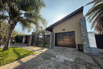 Pueyrredon 970, Merlo, San Antonio de Padua, 2 Habitaciones Habitaciones, ,3 BathroomsBathrooms,Casa,En Venta,Pueyrredon 970,1334