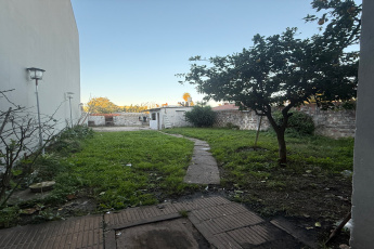 Beruti 246, Merlo, San Antonio de Padua, 2 Habitaciones Habitaciones, ,1 BañoBathrooms,Casa,En Venta,Beruti 246,1336