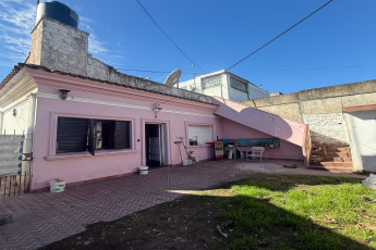 Noguera 1083, Merlo, San Antonio de Padua, 3 Habitaciones Habitaciones, ,3 BathroomsBathrooms,Casa con Local,En Venta,Noguera 1083,1341