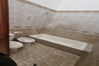 Quintana 285, Merlo, San Antonio de Padua, 3 Habitaciones Habitaciones, ,2 BathroomsBathrooms,Duplex,Alquiler,Quintana 285,1344