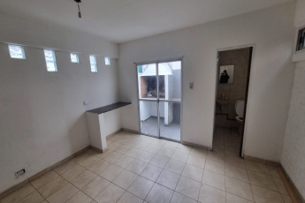 Quintana 285, Merlo, San Antonio de Padua, 3 Habitaciones Habitaciones, ,2 BathroomsBathrooms,Duplex,Alquiler,Quintana 285,1344