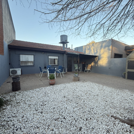 Centenario 853, Merlo, San Antonio de Padua, 3 Habitaciones Habitaciones, ,1 BañoBathrooms,Chalet,En Venta,Centenario 853,1348
