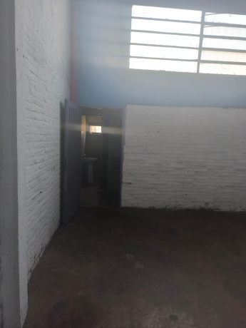 Saenz Peña 296, Merlo, San Antonio de Padua, ,1 BañoBathrooms,Local,Alquiler,Saenz Peña 296,1364