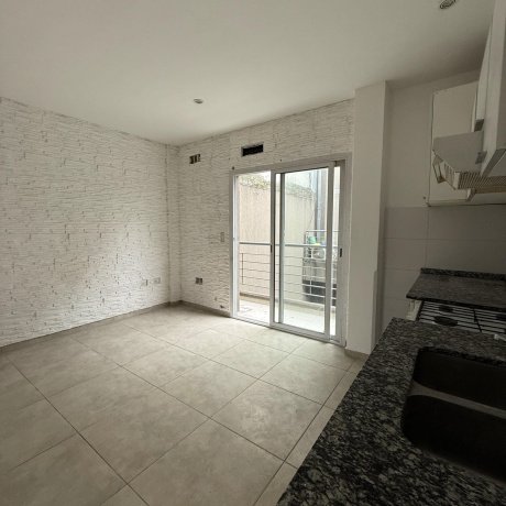 Saenz Peña 172, Merlo, San Antonio de Padua, 1 Dormitorio Habitaciones, ,1 BañoBathrooms,Departamento,Alquiler,Renata 17,Saenz Peña 172,1,1390