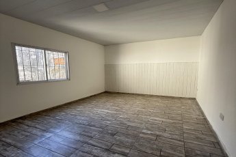 Av rivadavia al 23800, Merlo, San Antonio de Padua, 2 Habitaciones Habitaciones, ,1 BañoBathrooms,Departamento,Alquiler,Av rivadavia al 23800,1,1397